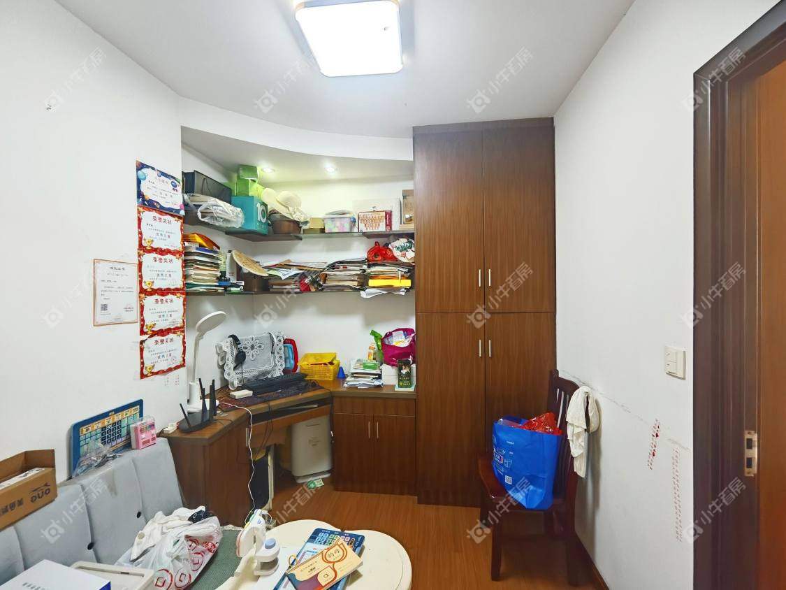 镇江世纪东升在售二手房源室内图_小牛看房