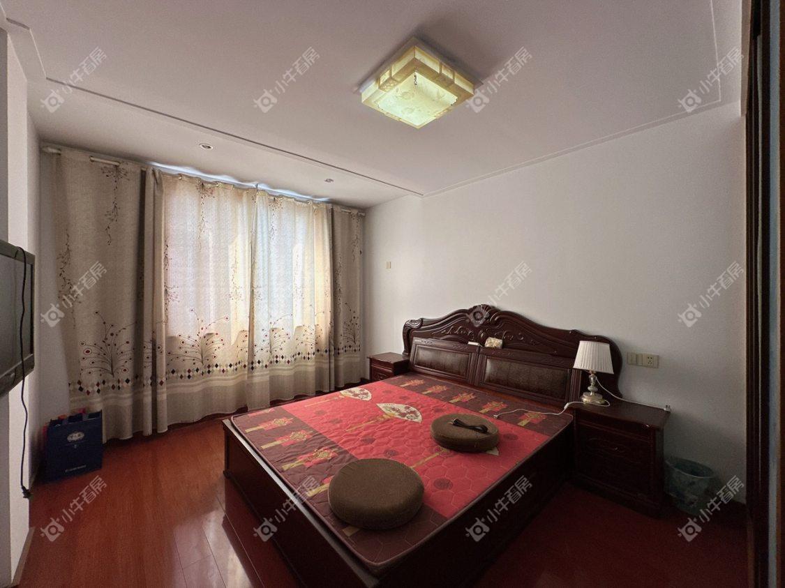 镇江欧洲城在售二手房源室内图_小牛看房