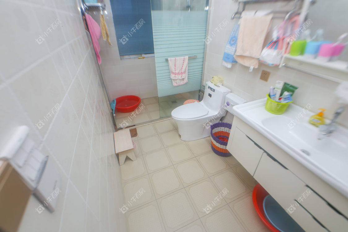 镇江丹桂园北区在售二手房源室内图_小牛看房