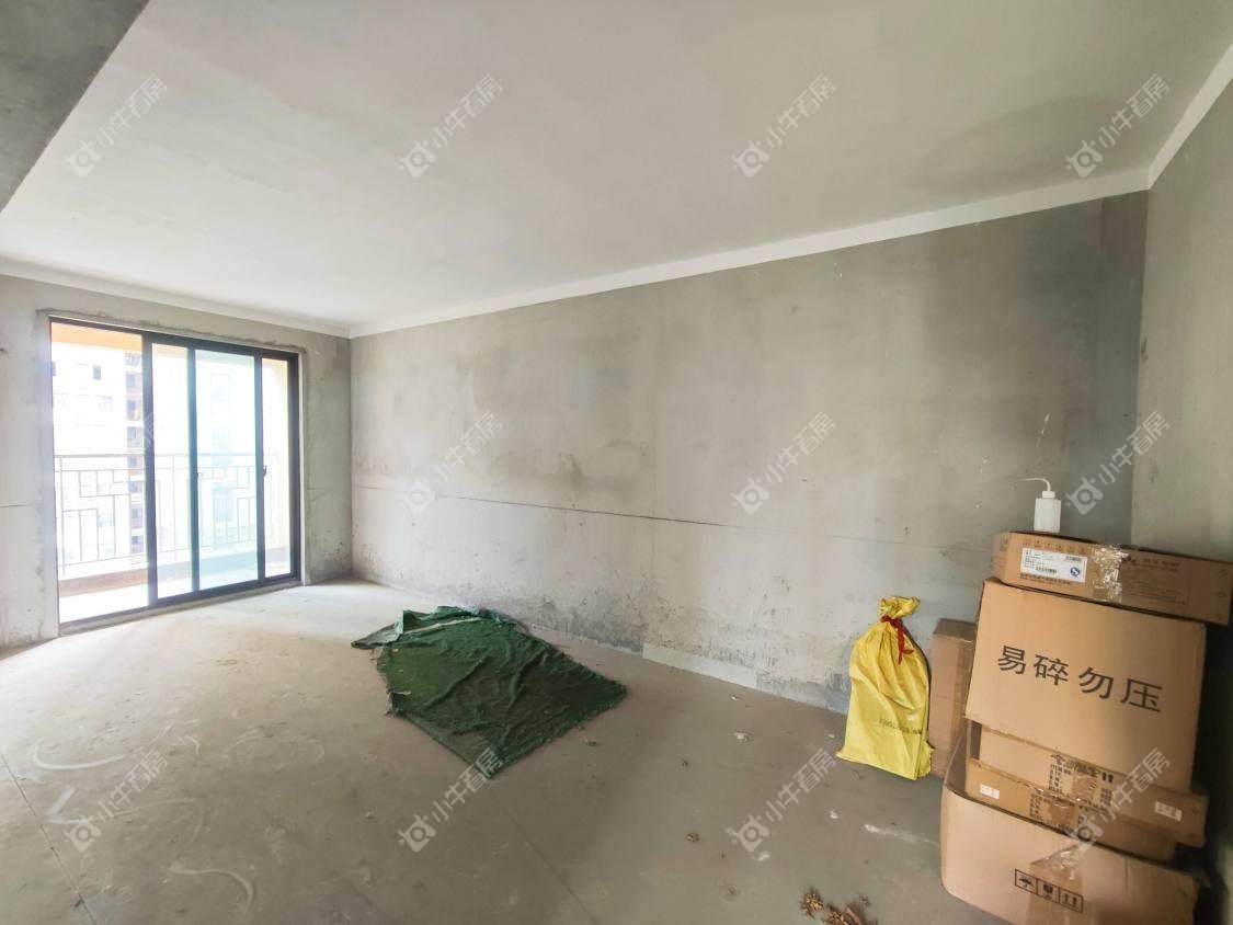 镇江华都幸福里在售二手房源室内图_小牛看房