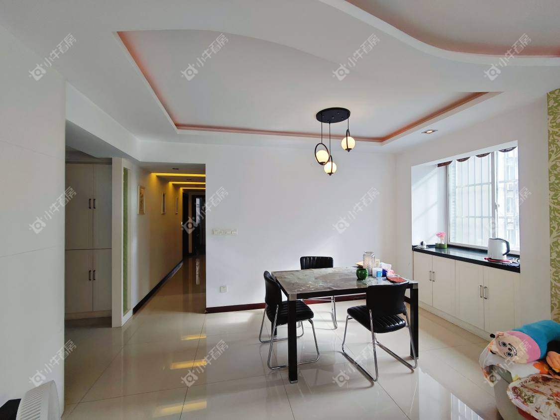 镇江凤翔花园在售二手房源室内图_小牛看房