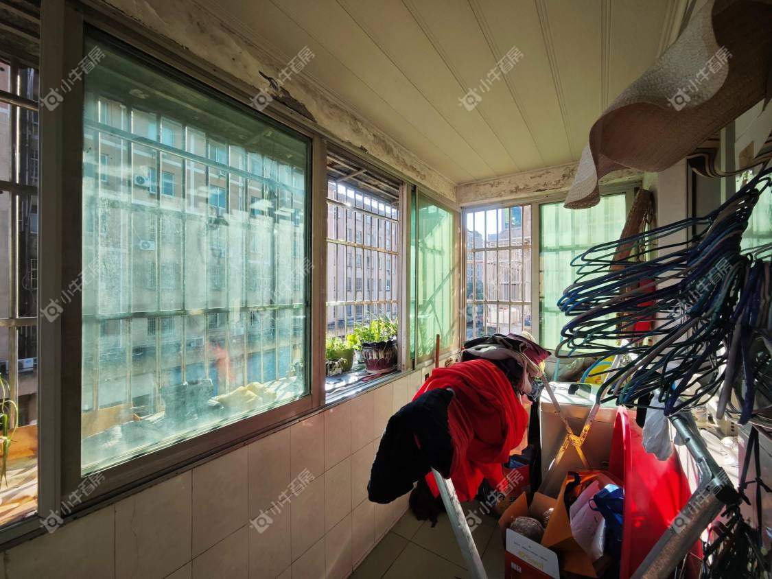 镇江百花新村在售二手房源室内图_小牛看房