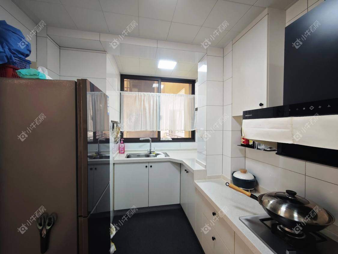 镇江凤熹台在售二手房源室内图_小牛看房