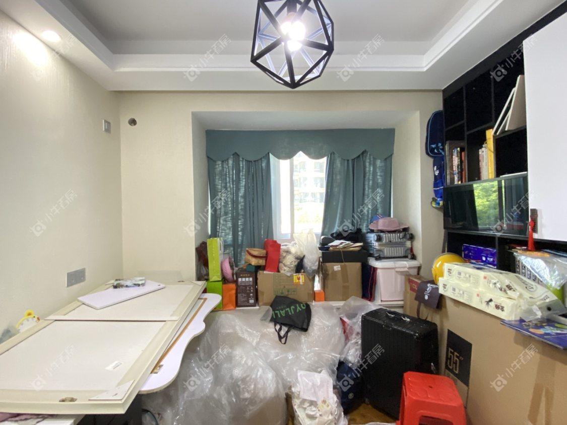 镇江碧桂园在售二手房源室内图_小牛看房