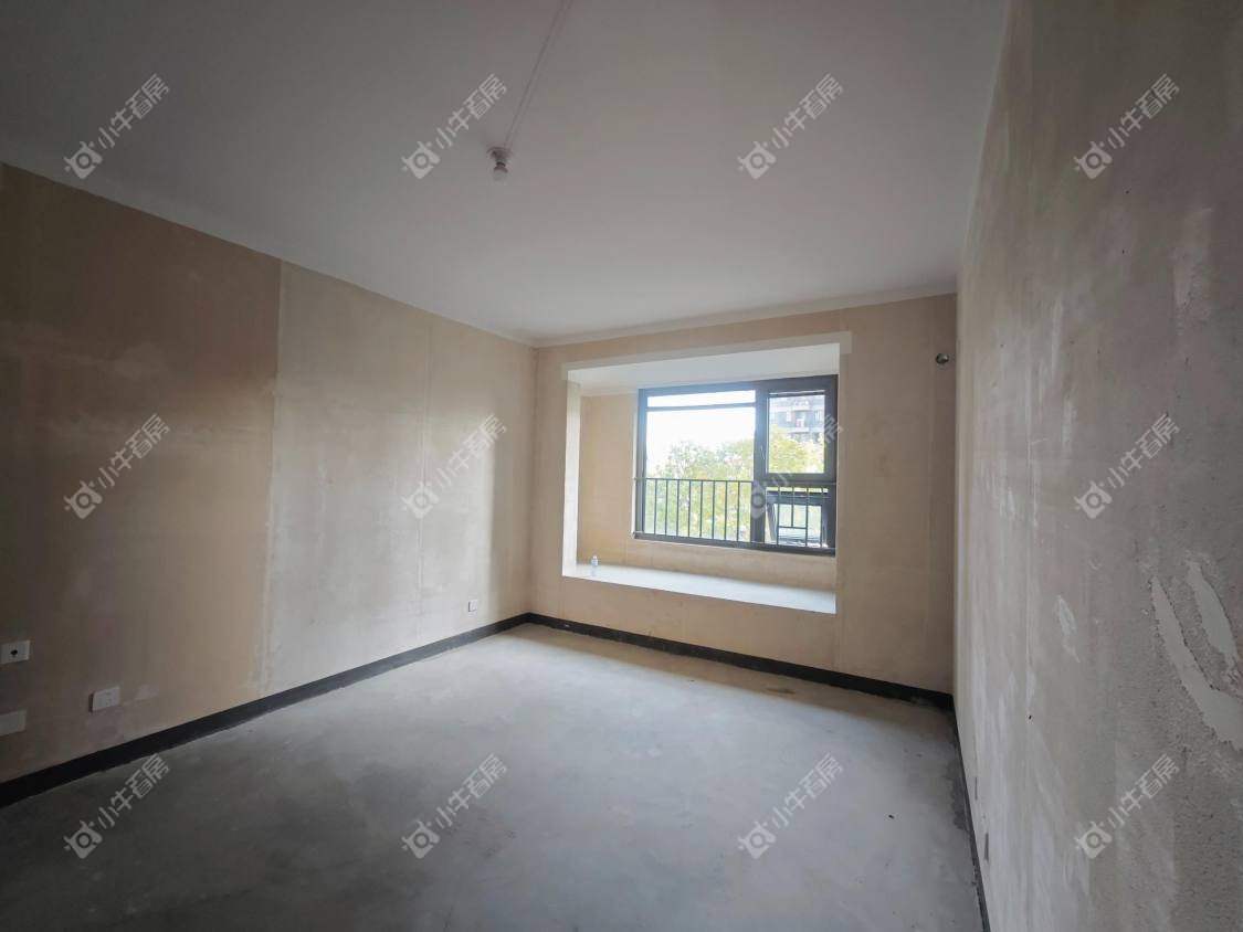 镇江金茂国际社区在售二手房源室内图_小牛看房