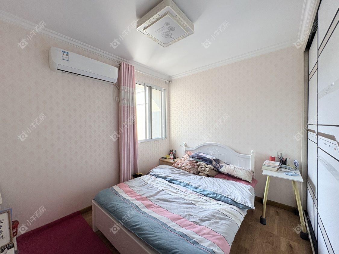 镇江东南新城在售二手房源室内图_小牛看房