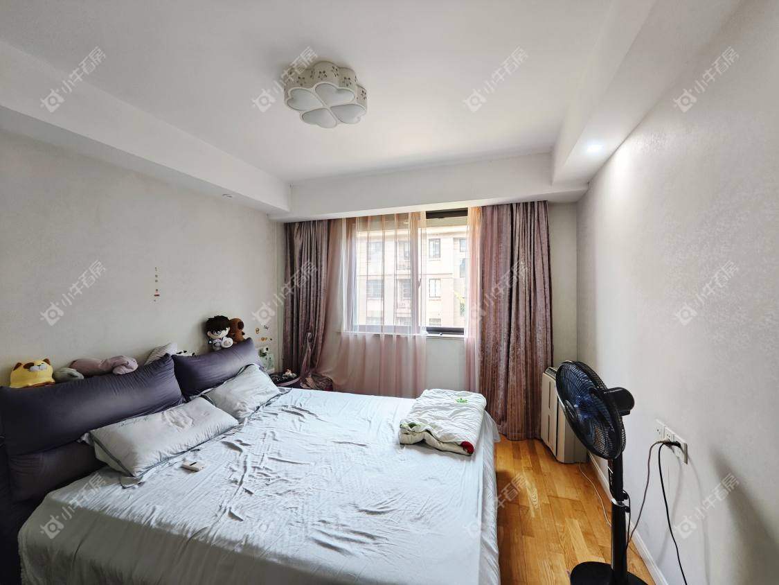 镇江世纪豪都在售二手房源室内图_小牛看房