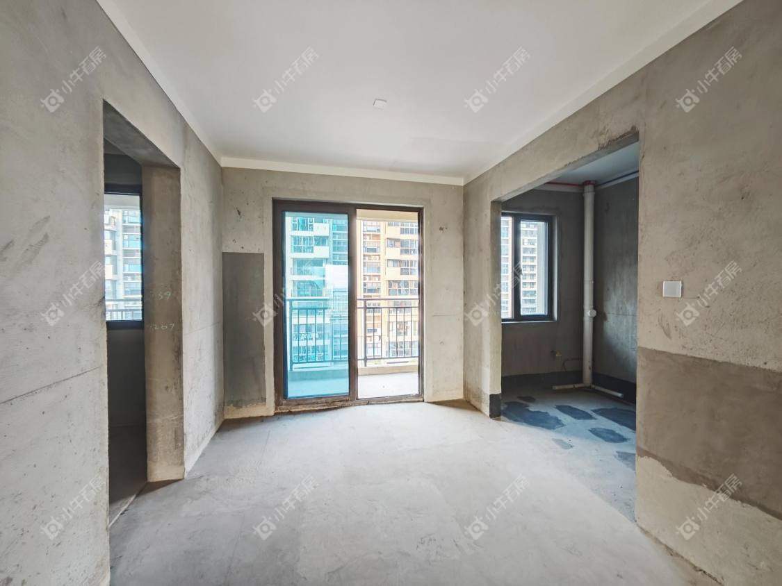 镇江碧桂园樾府在售二手房源室内图_小牛看房