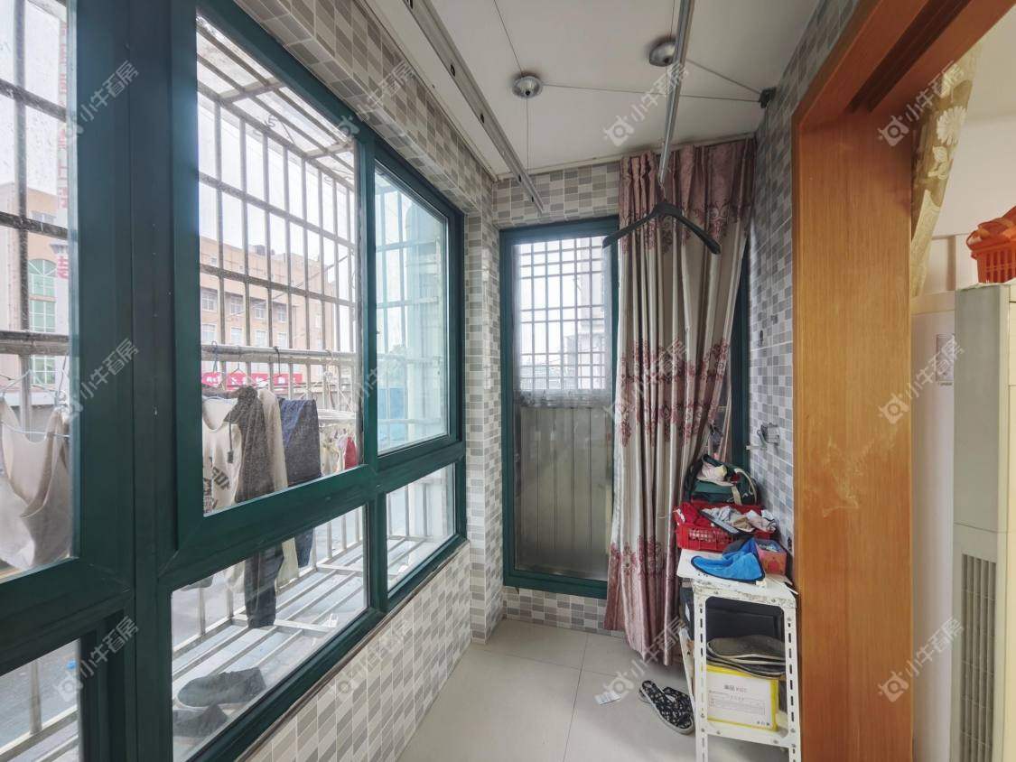 镇江欧洲城在售二手房源室内图_小牛看房