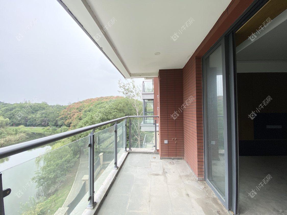 镇江天波城在售二手房源室内图_小牛看房