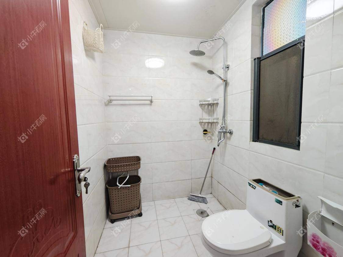 镇江荣城国际一期在售二手房源室内图_小牛看房