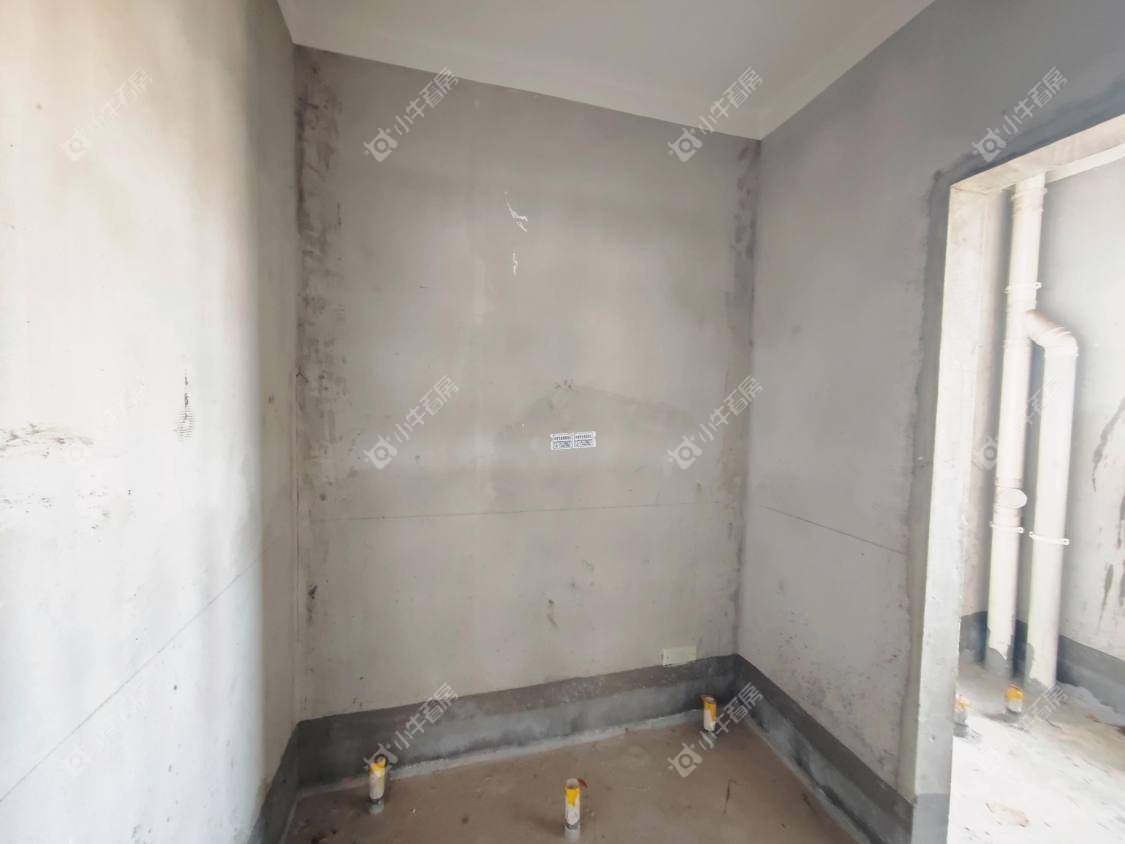 镇江南门花园在售二手房源室内图_小牛看房