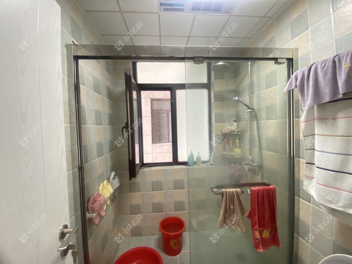 镇江滨河凤凰城在售二手房源室内图_小牛看房