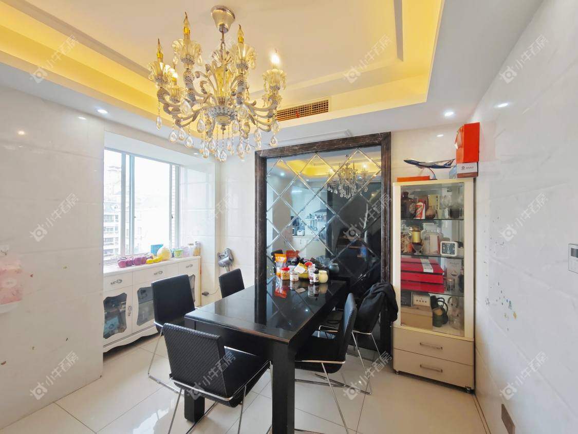 镇江凤翔花园在售二手房源室内图_小牛看房