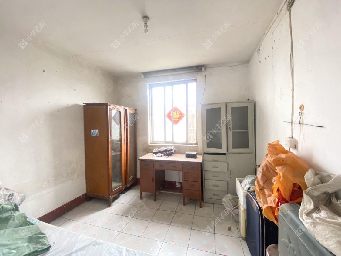 镇江华南新村在售二手房源室内图_小牛看房