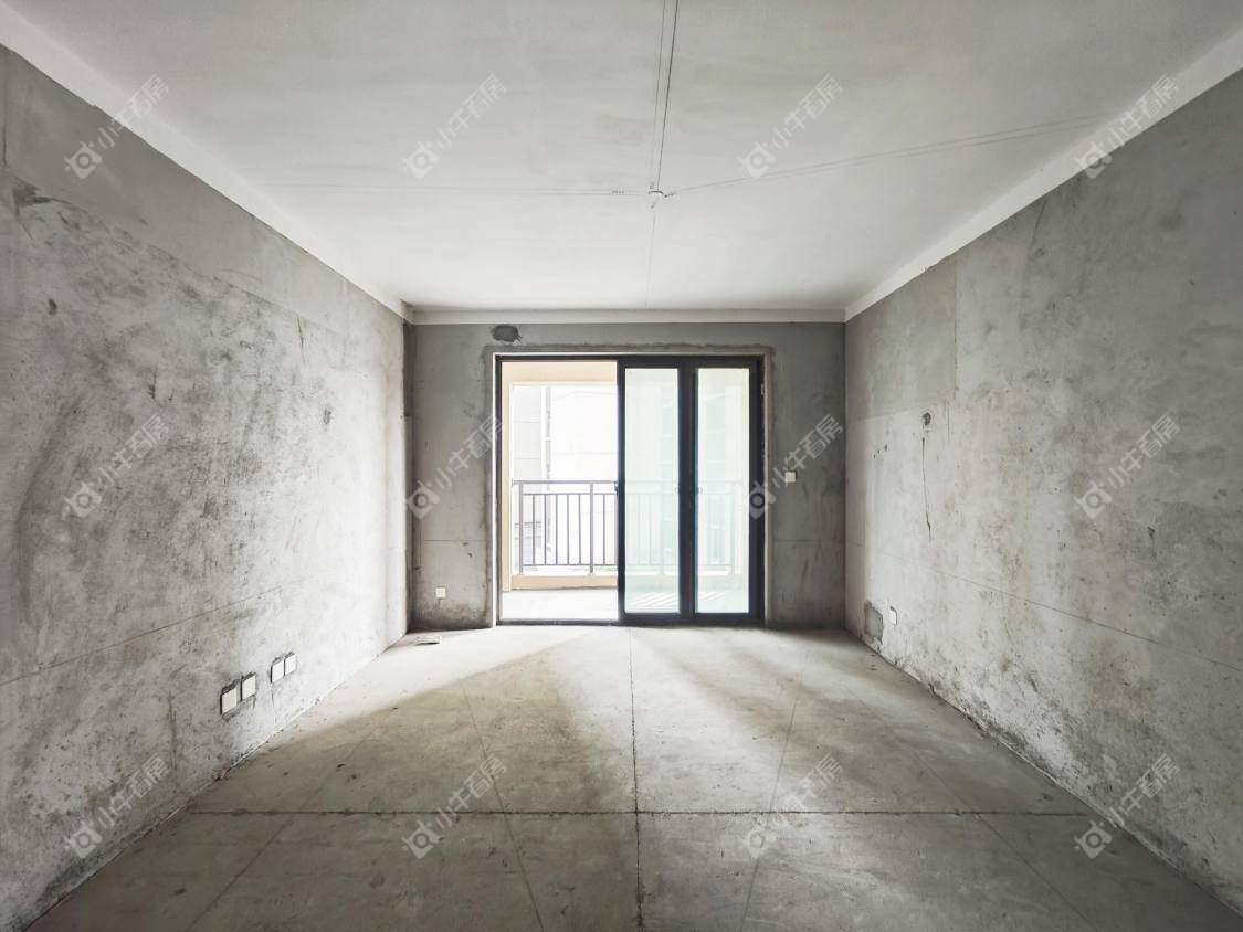 镇江荣城国际（中央公馆）在售二手房源室内图_小牛看房