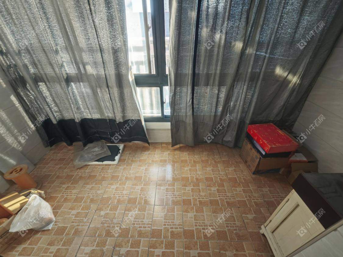 镇江华都锦城在售二手房源室内图_小牛看房