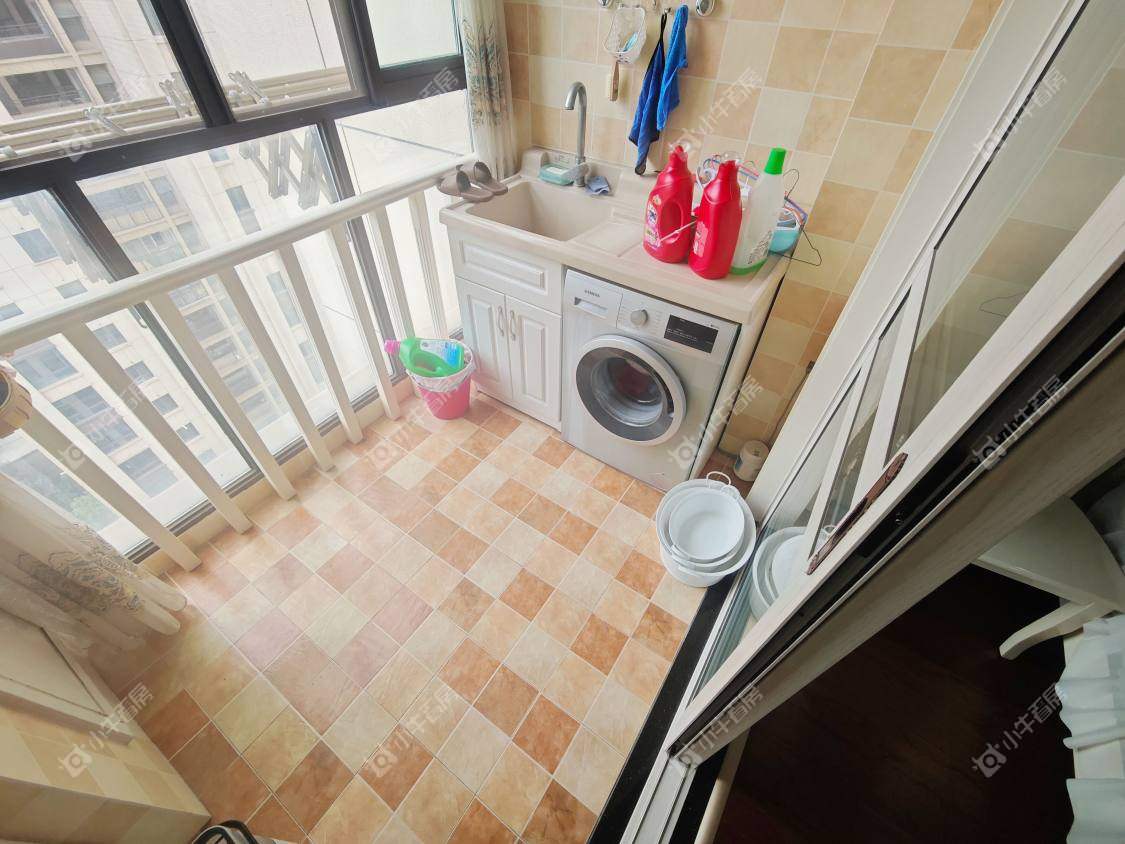 镇江华都锦城在售二手房源室内图_小牛看房