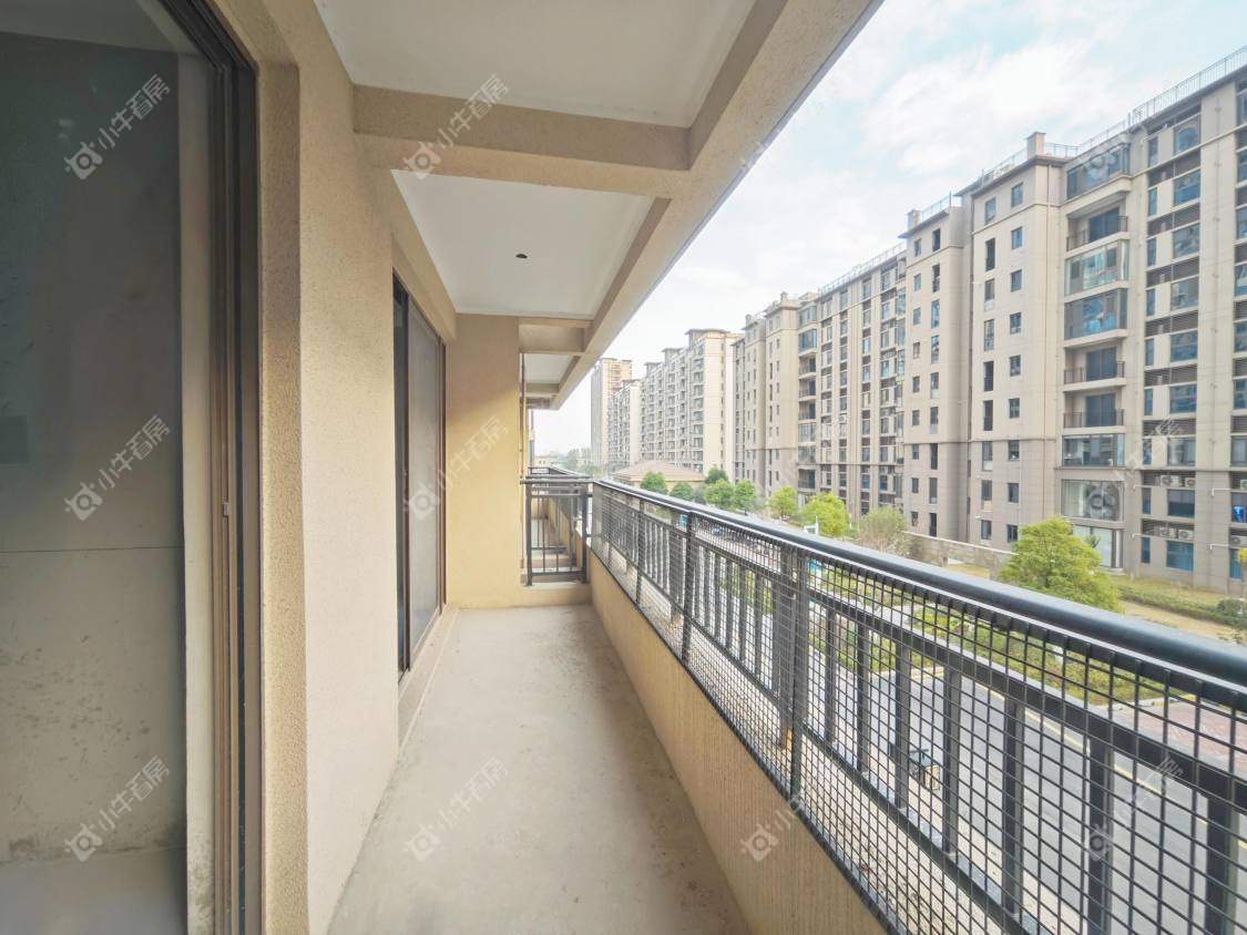 镇江碧桂园樾府在售二手房源室内图_小牛看房