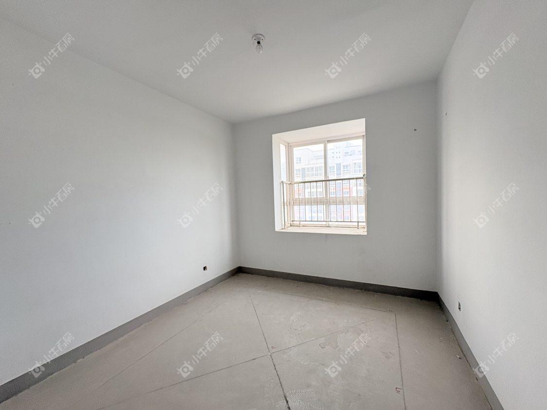 镇江迈村新城在售二手房源室内图_小牛看房