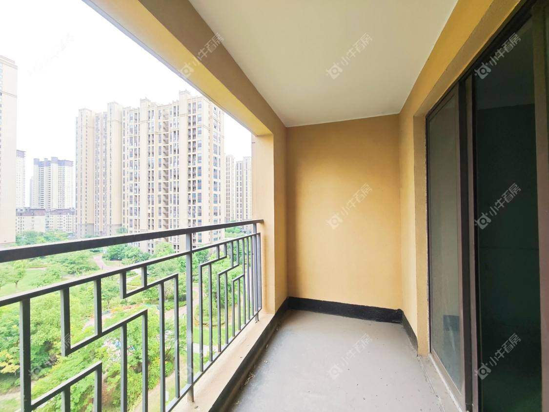 镇江华都幸福里在售二手房源室内图_小牛看房