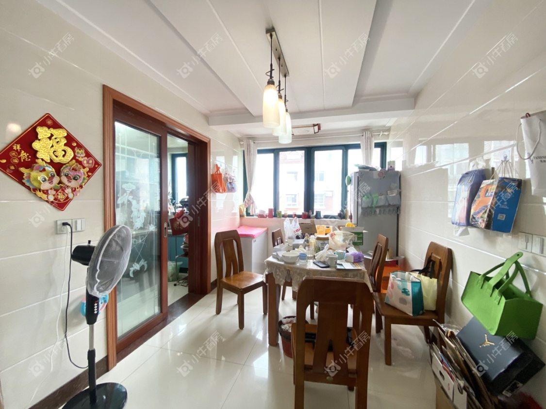 镇江欧洲城在售二手房源室内图_小牛看房