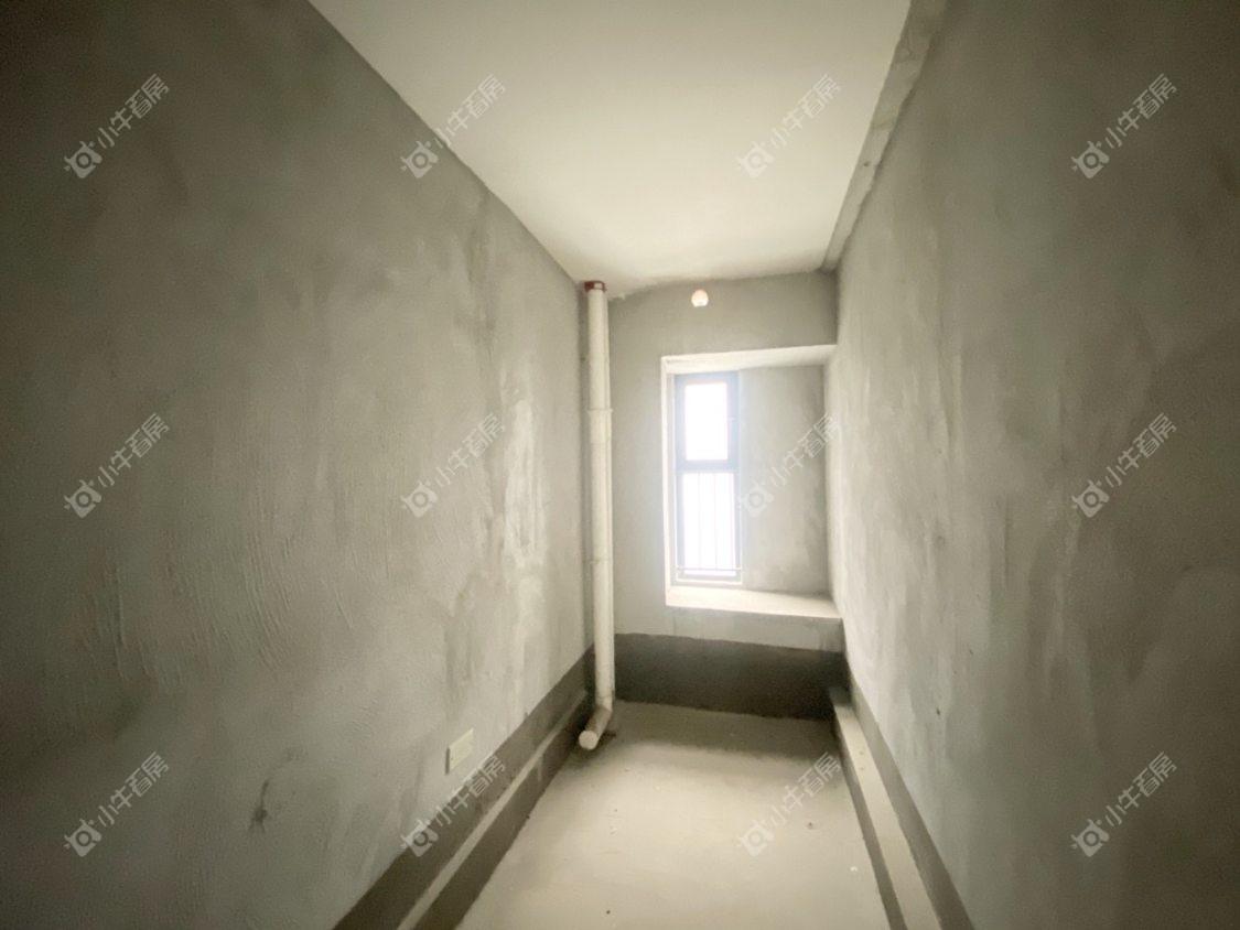 镇江凤熹台在售二手房源室内图_小牛看房