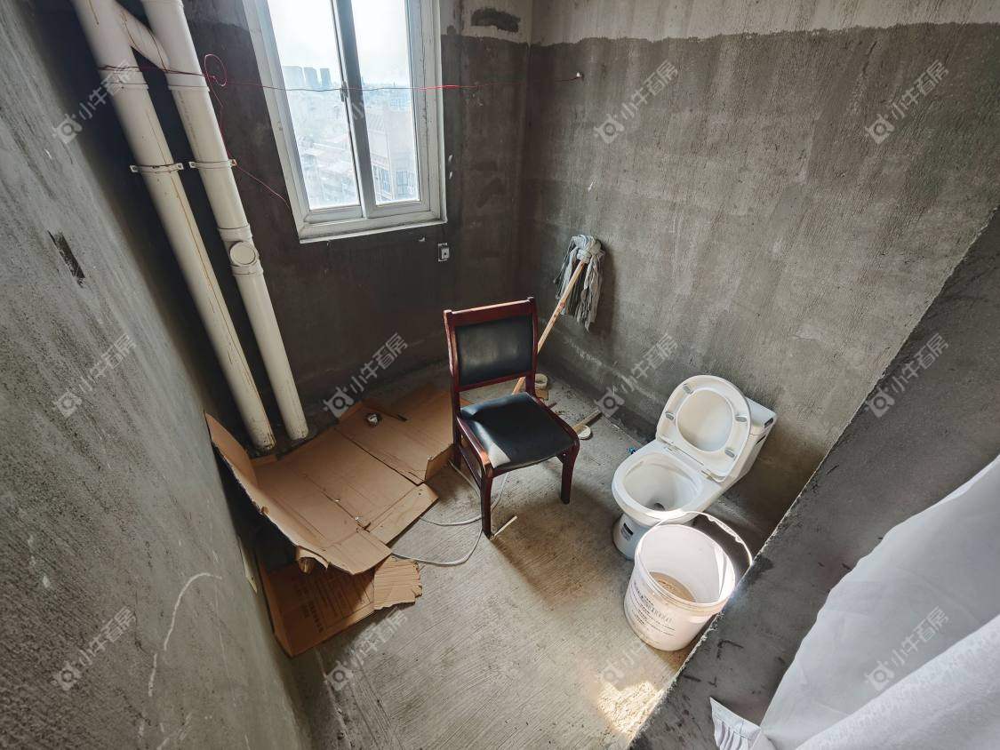 镇江汇金天地在售二手房源室内图_小牛看房