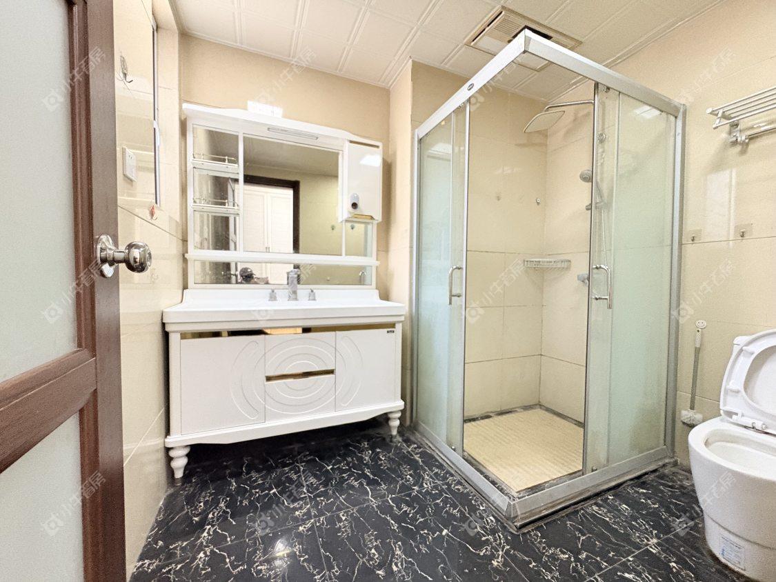 镇江碧桂园在售二手房源室内图_小牛看房