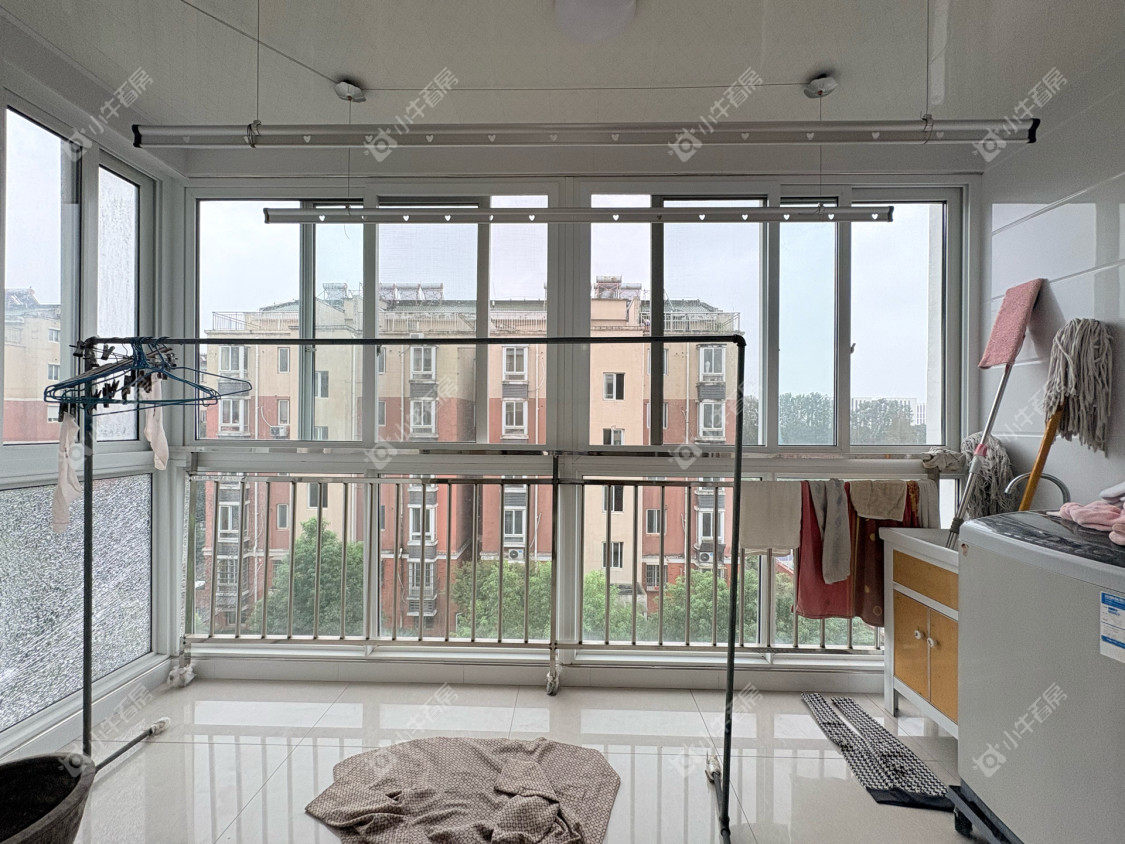 镇江凰嘉花苑在售二手房源室内图_小牛看房