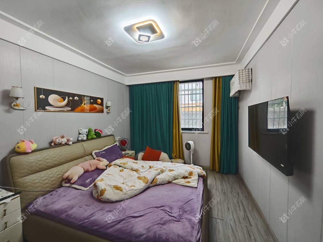 镇江开发区凤凰路在售二手房源室内图_小牛看房