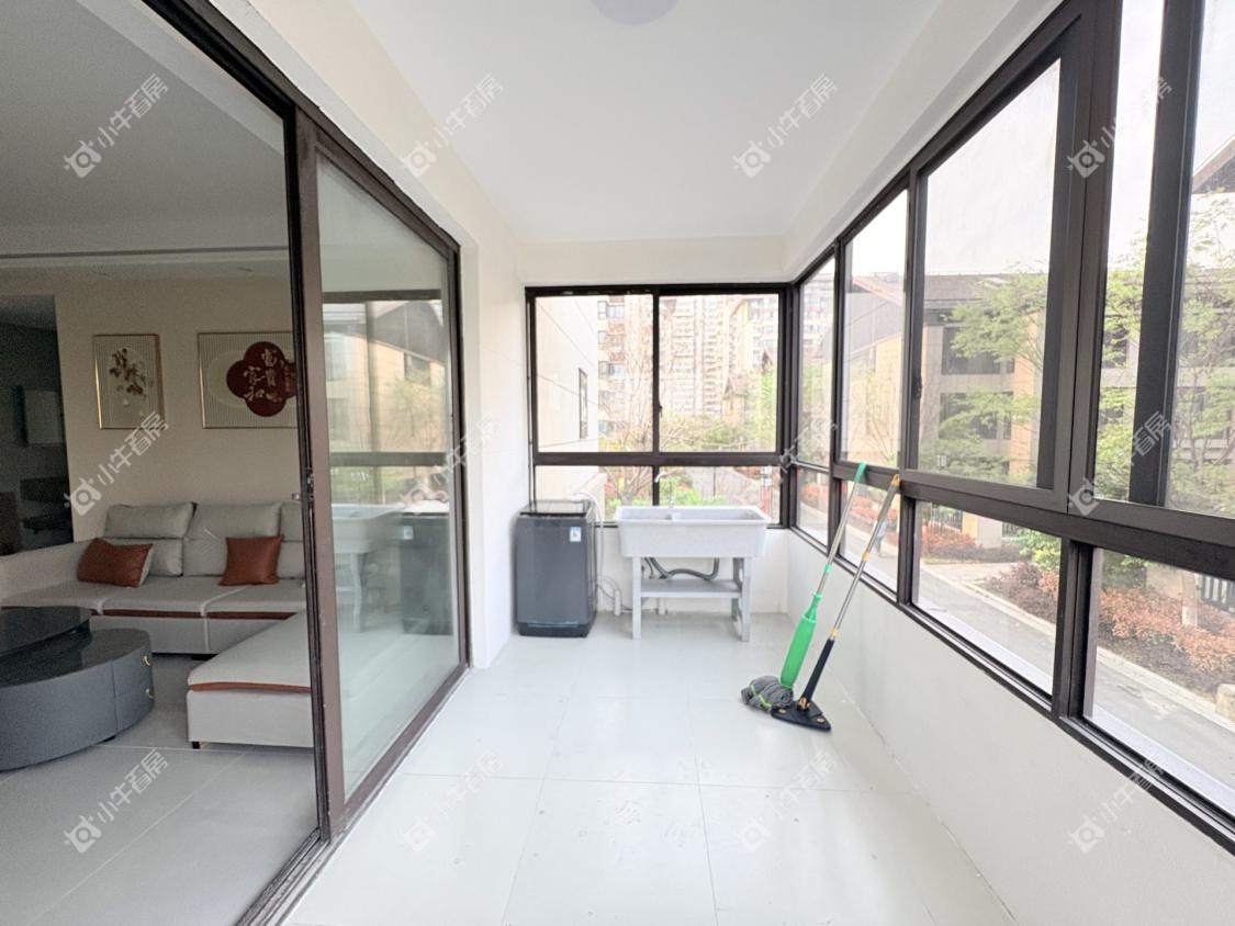 镇江凤凰郡在租房源室内图_小牛看房