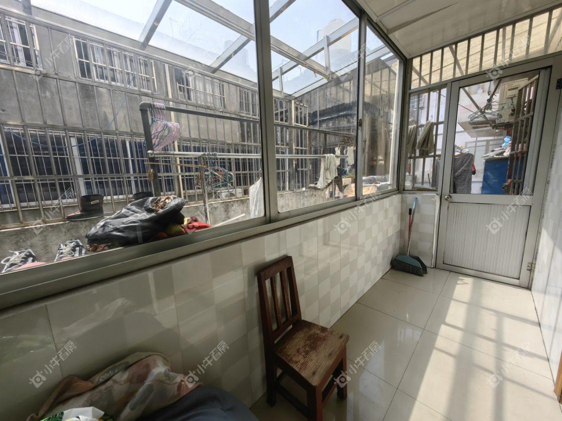 镇江曲园小区在售二手房源室内图_小牛看房