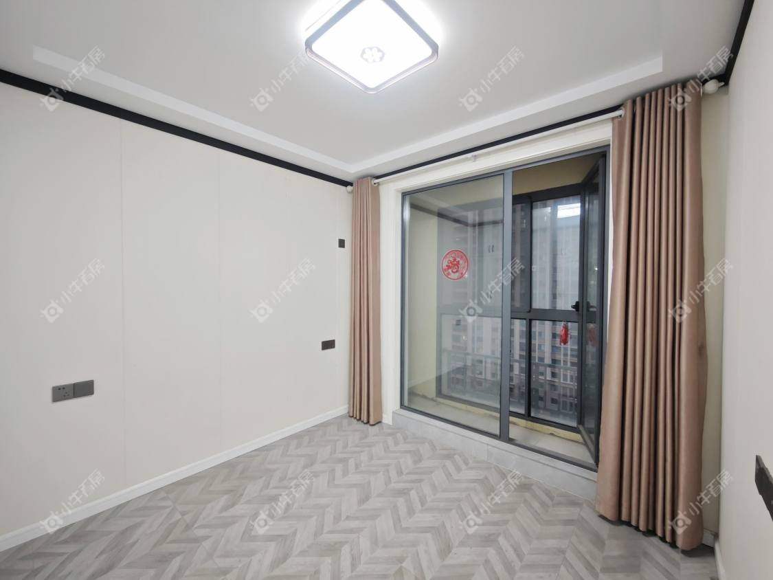 镇江翡翠林花园（天福花园）在售二手房源室内图_小牛看房