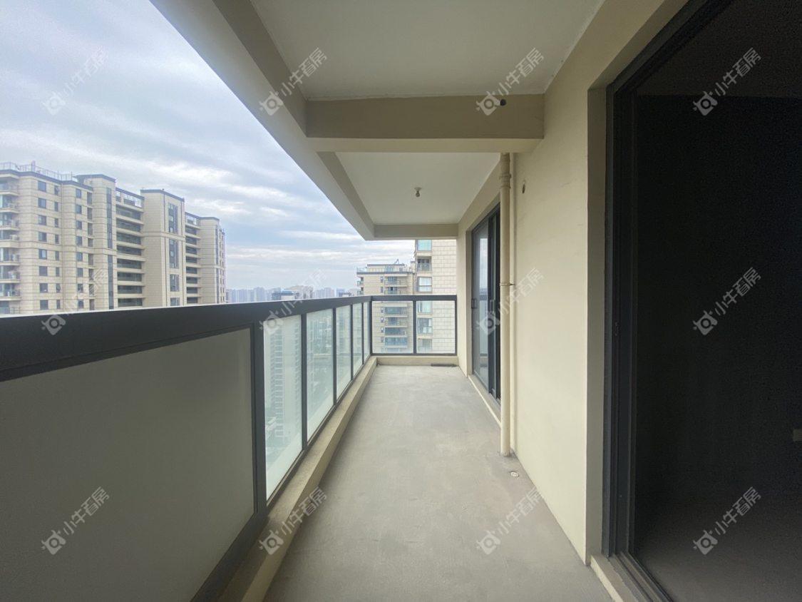 镇江万善上院在售二手房源室内图_小牛看房