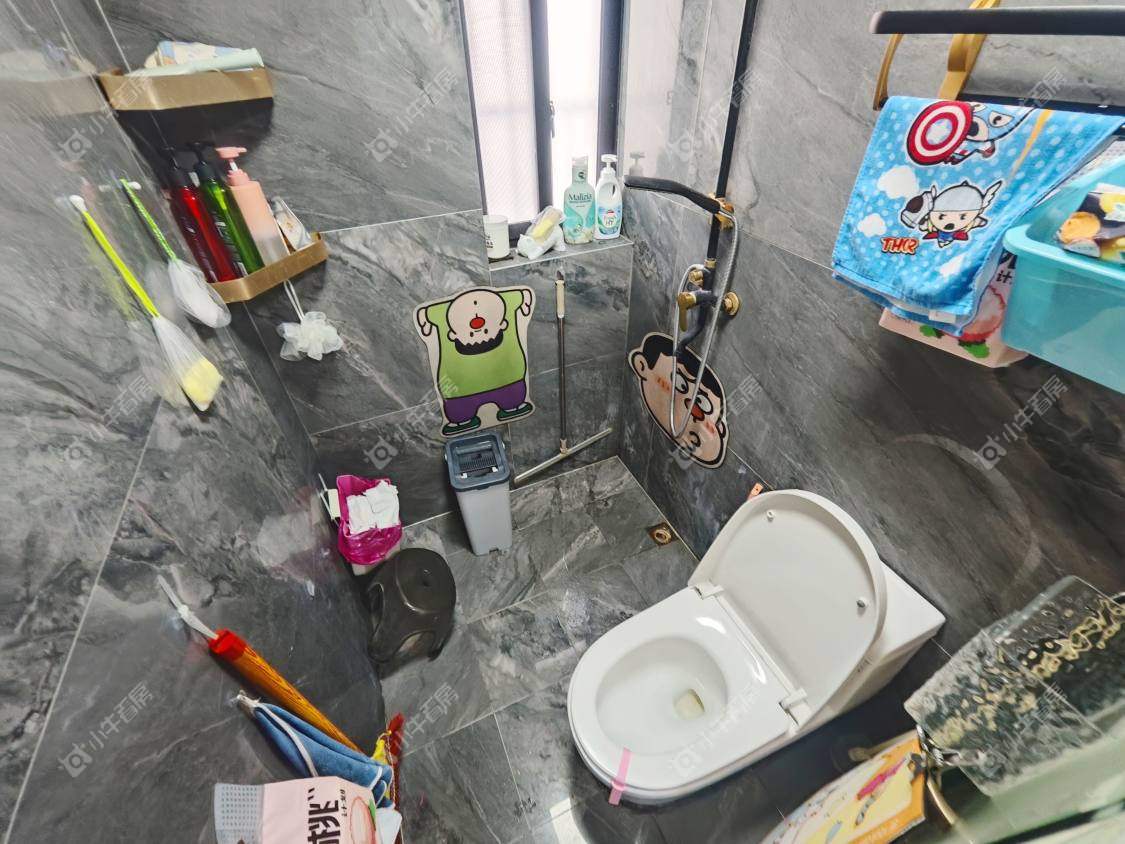 镇江龙凤山庄在售二手房源室内图_小牛看房