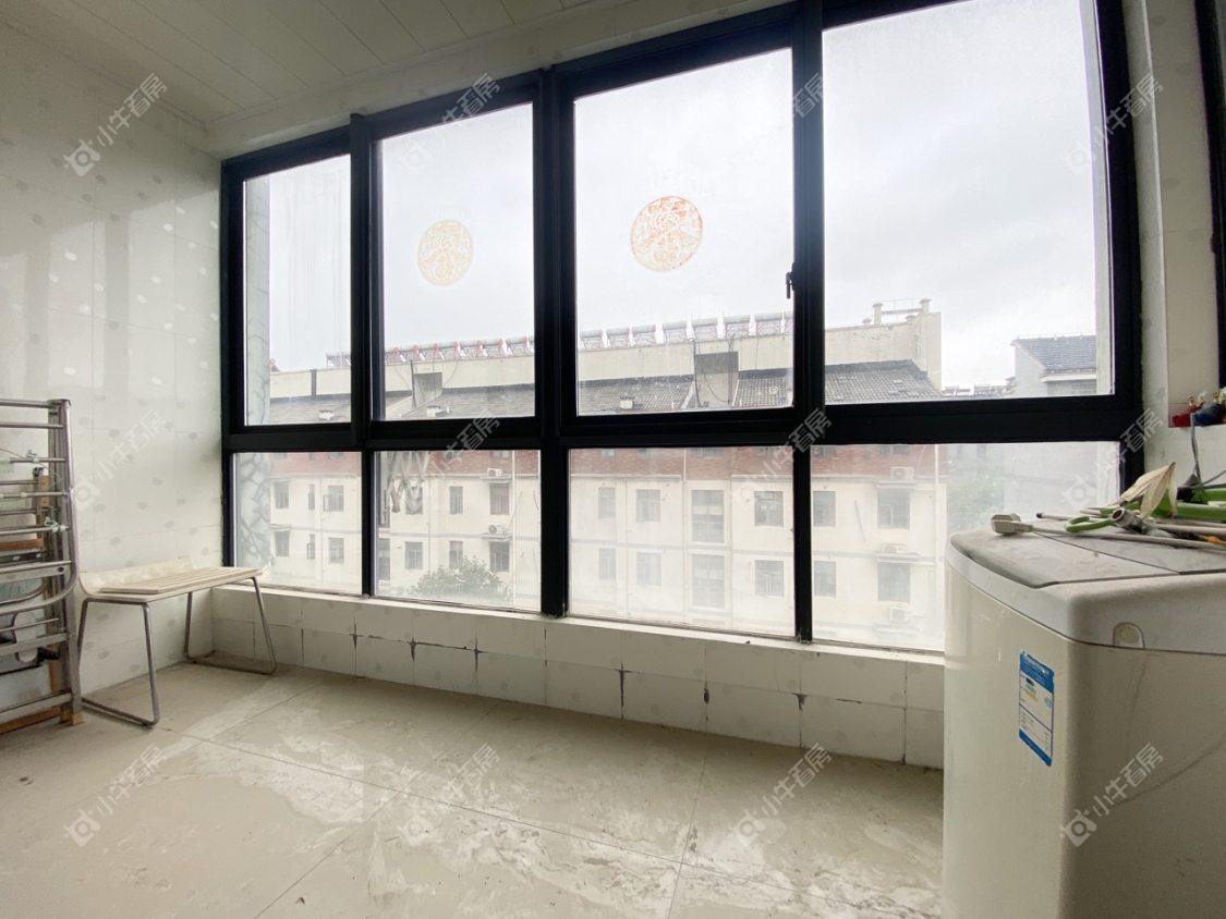 镇江佳景天城在售二手房源室内图_小牛看房