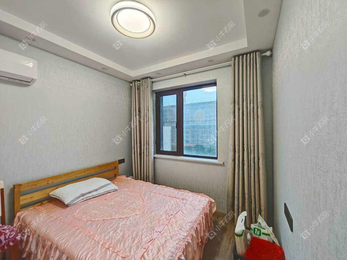 镇江滨河凤凰城在售二手房源室内图_小牛看房