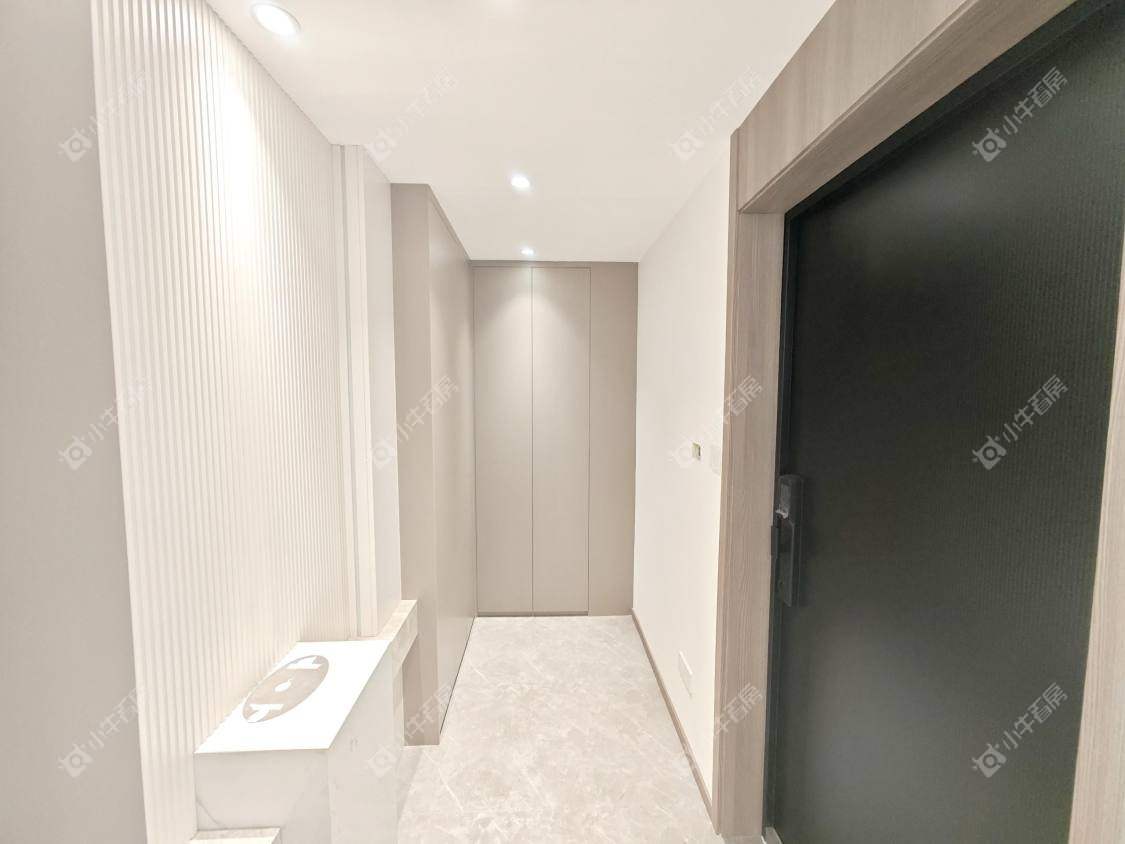 镇江汇金天地在售二手房源室内图_小牛看房