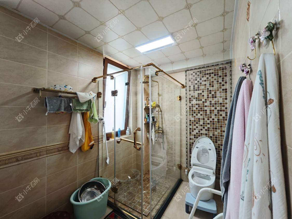 镇江华侨新村在售二手房源室内图_小牛看房