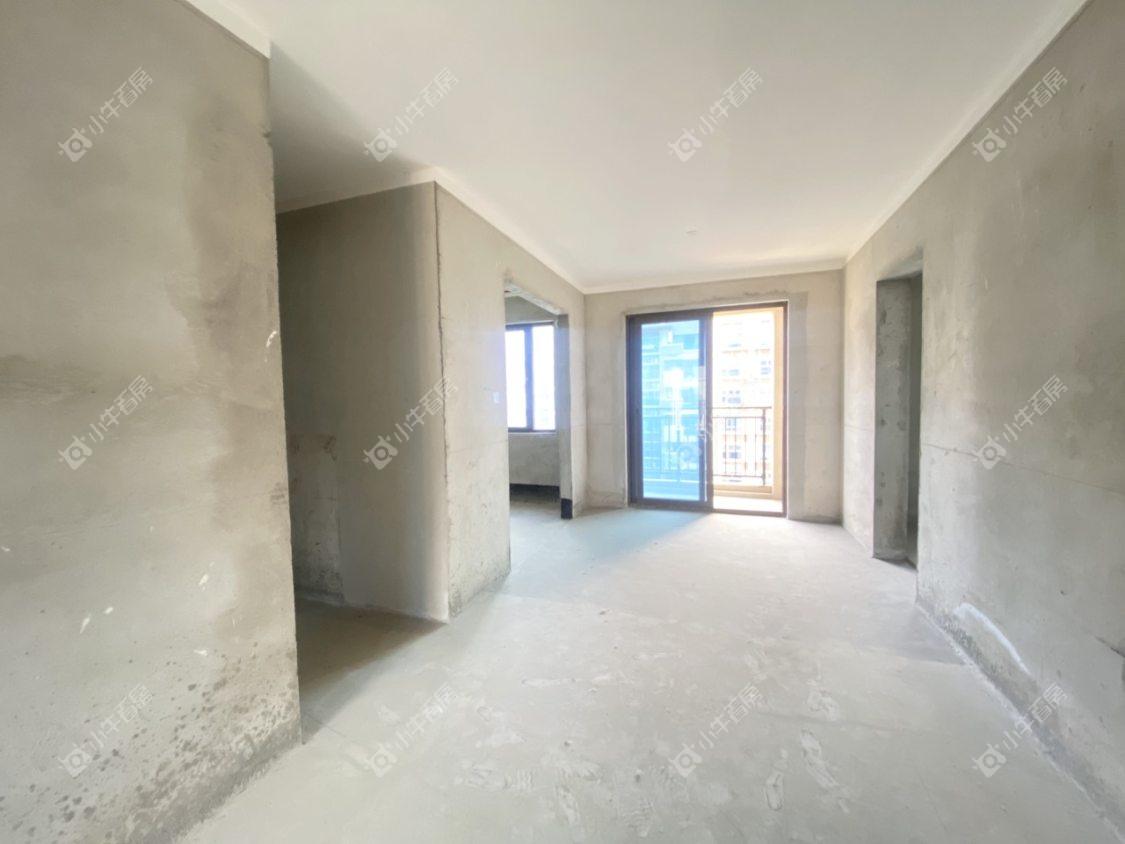 镇江碧桂园樾府在售二手房源室内图_小牛看房