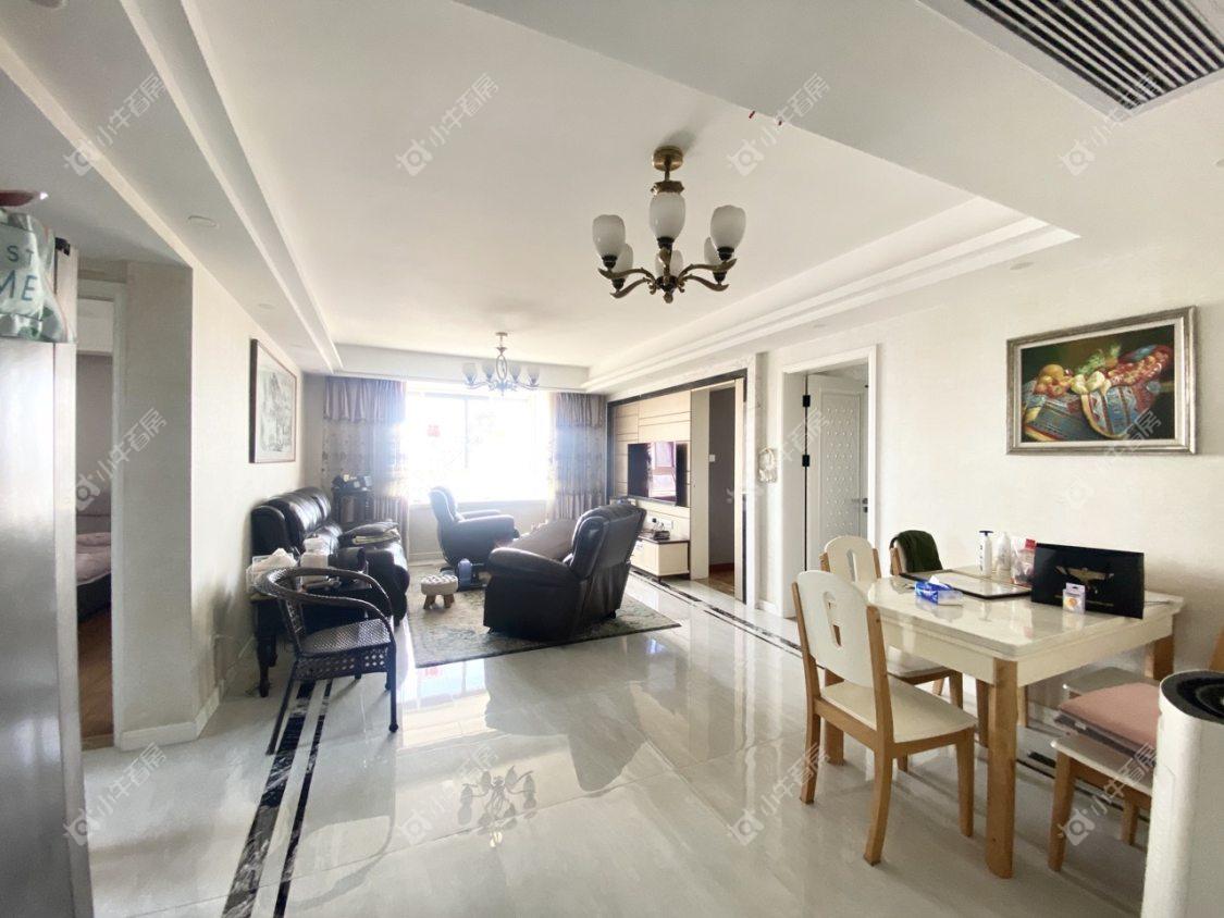 镇江南门花园在售二手房源室内图_小牛看房