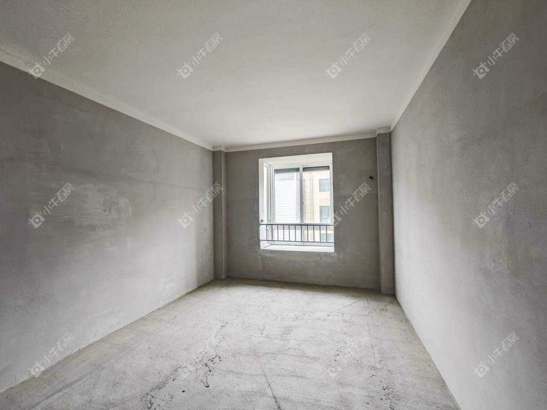 镇江和谐里在售二手房源室内图_小牛看房