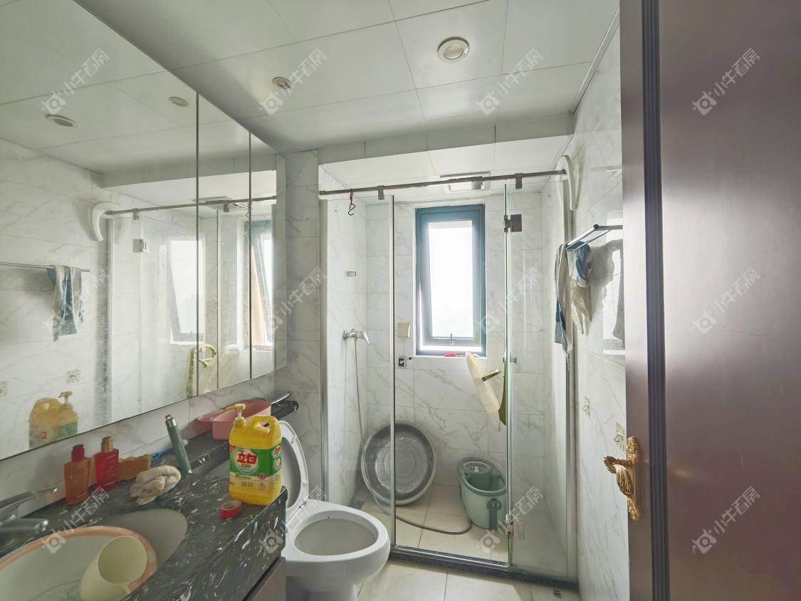 镇江恒大城在售二手房源室内图_小牛看房