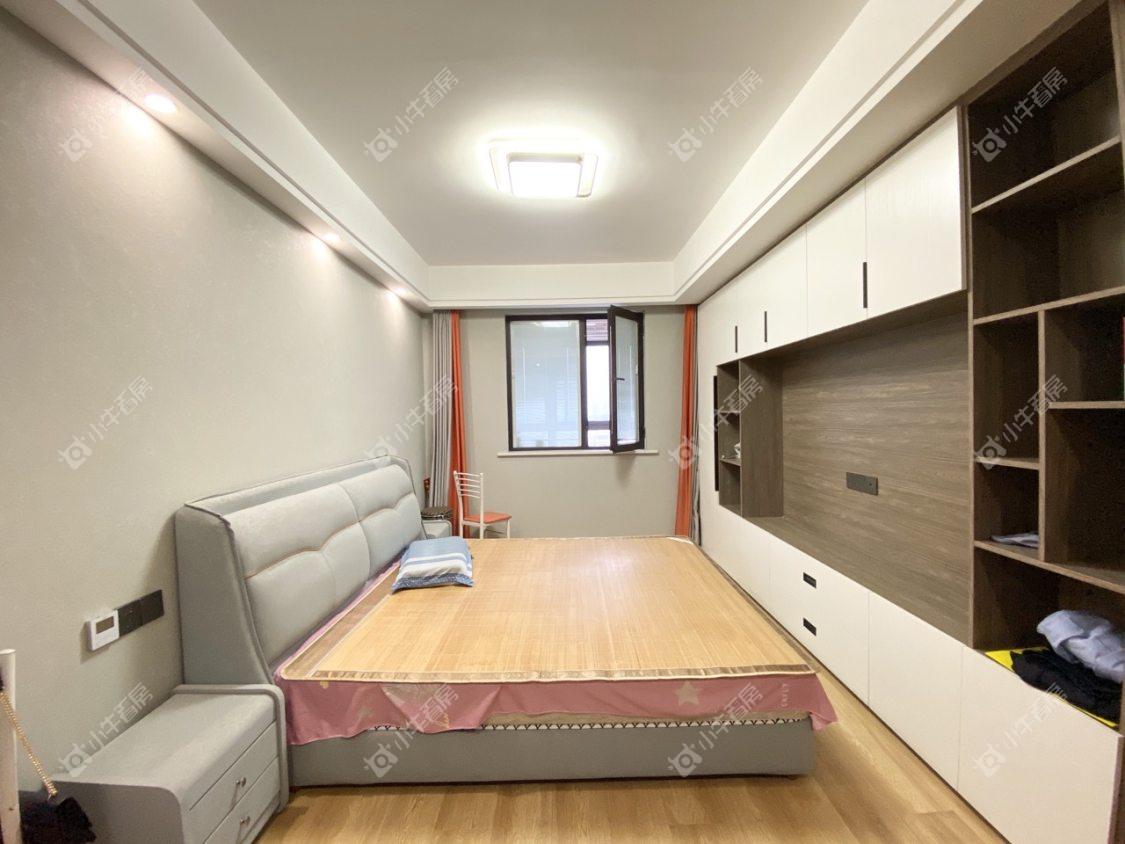 镇江凤凰郡在售二手房源室内图_小牛看房