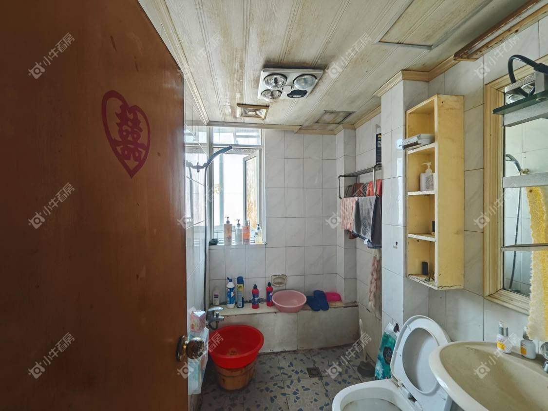 镇江云阳新村在售二手房源室内图_小牛看房