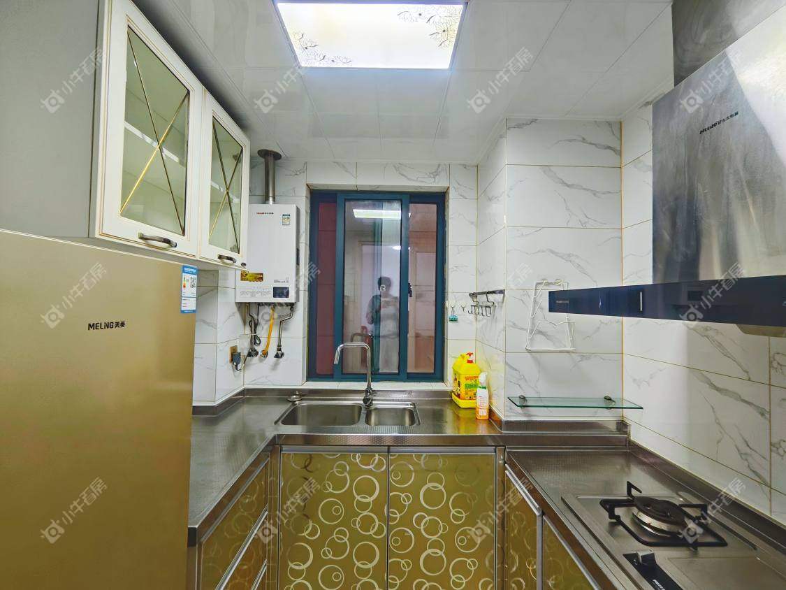 镇江荣城国际一期在售二手房源室内图_小牛看房