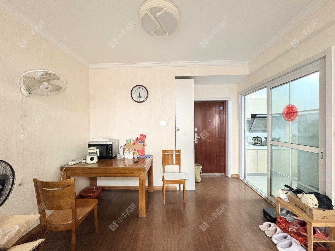 镇江国信宜和在售二手房源室内图_小牛看房