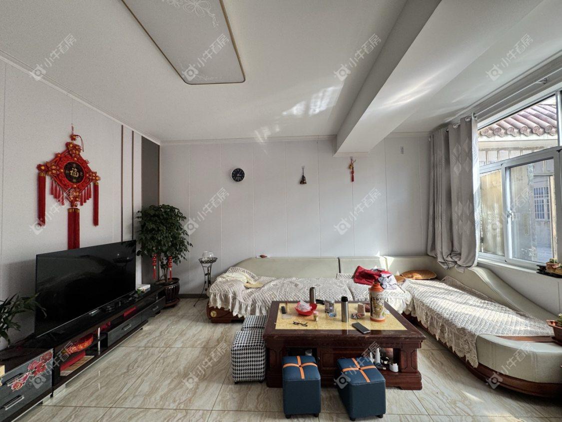 镇江锦湖新村在售二手房源室内图_小牛看房