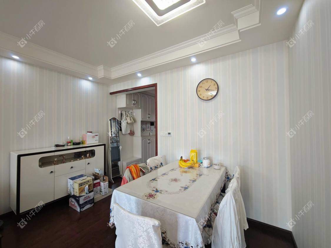 镇江华都幸福里在售二手房源室内图_小牛看房